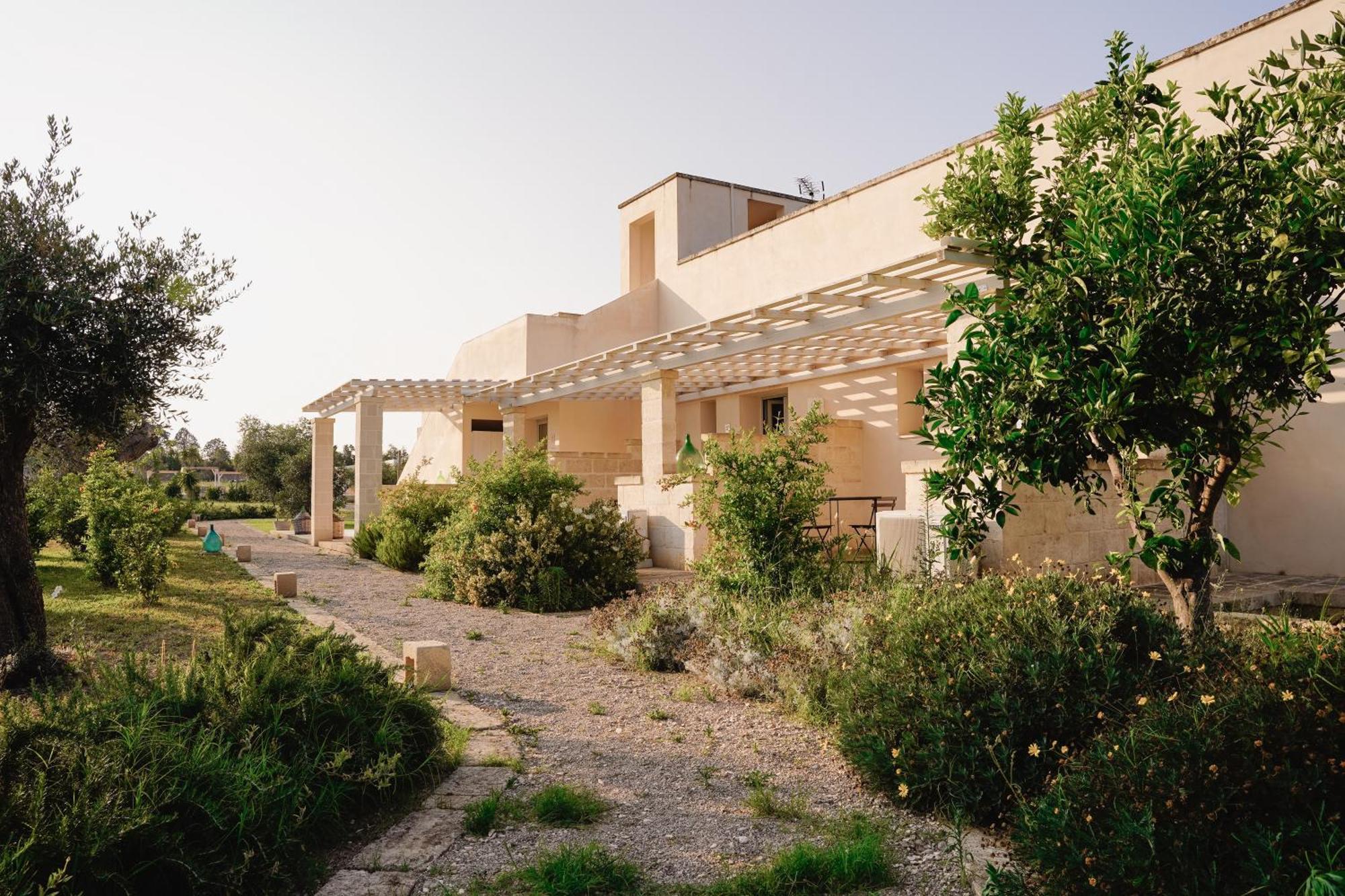 San Lorenzo Camere&Suites Lizzanello Esterno foto