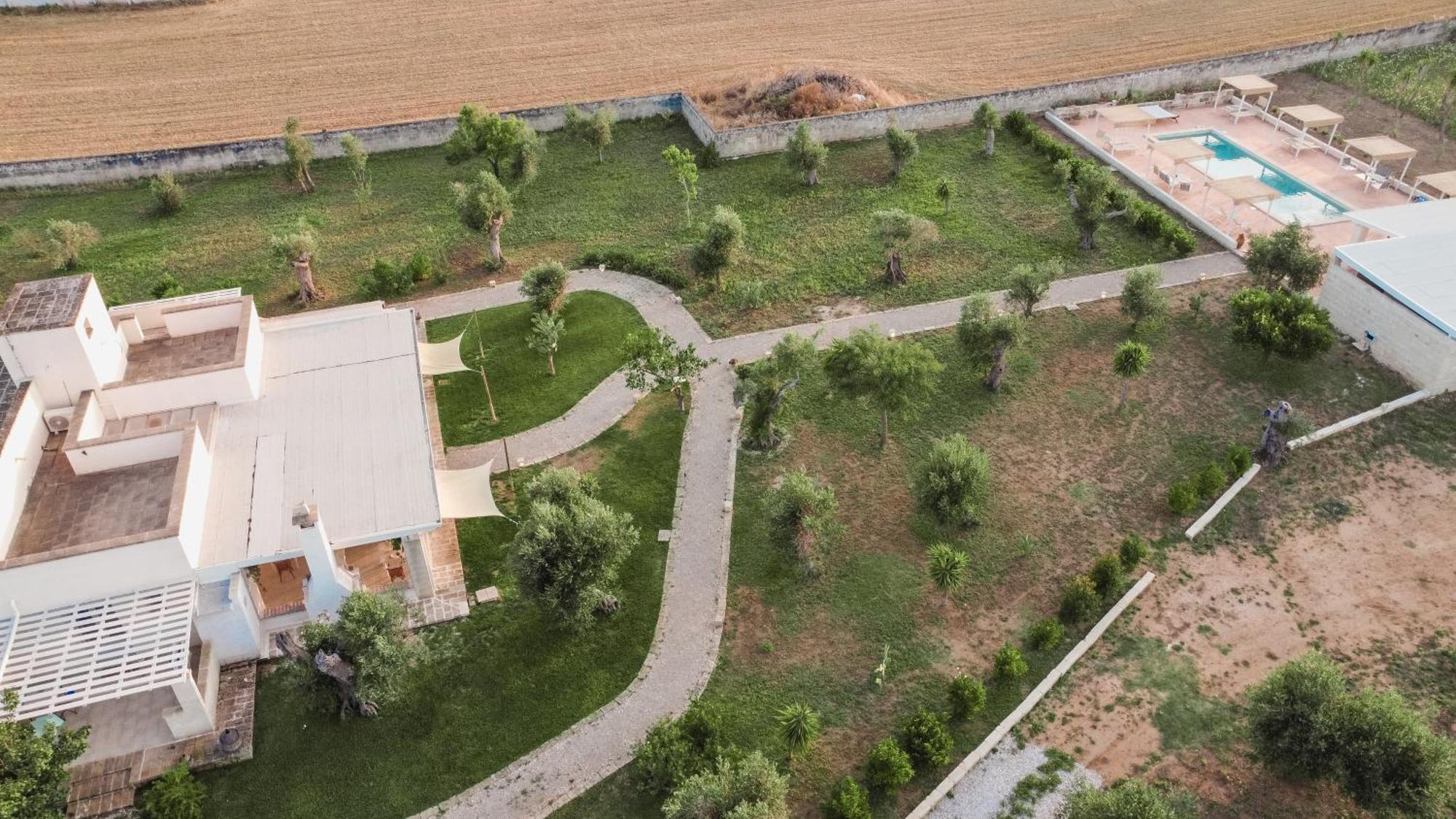 San Lorenzo Camere&Suites Lizzanello Esterno foto